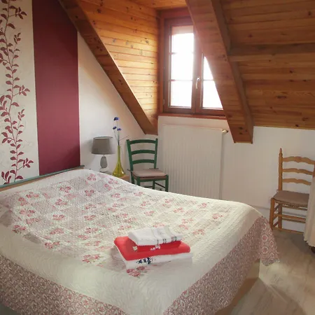 La Maison Fleurie 招待所 3*