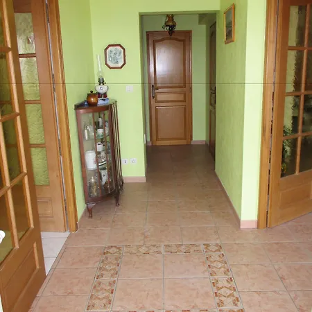 La Maison Fleurie 3*