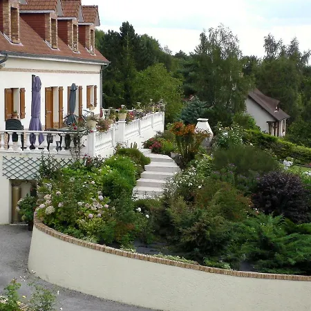 La Maison Fleurie 3*