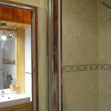 La Maison Fleurie 招待所